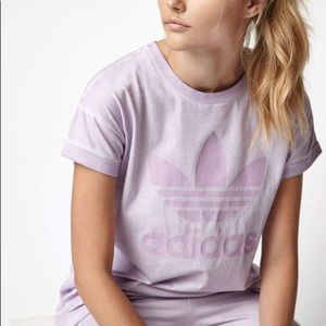 ADIDAS 💜 purple Lavander Lilac t-shirt. Tie Dye